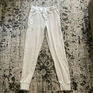Size small womens Balance Athletica heather grey joggers.